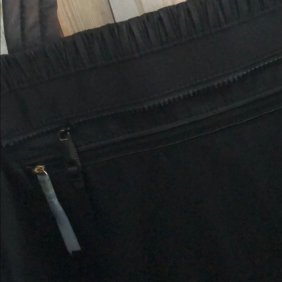 NEW Victoria’s Secret Large satiny tote - Picture 6 of 8